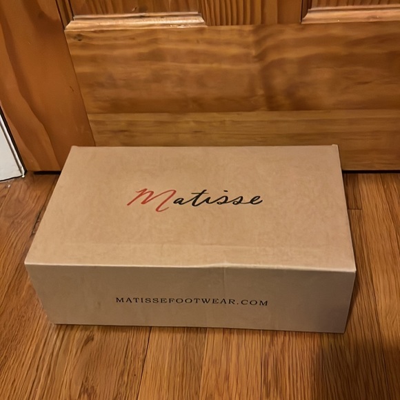 Harlan Slip-On Sneaker Size 7.5 - Coconuts by Matisse - Picture 12 of 15